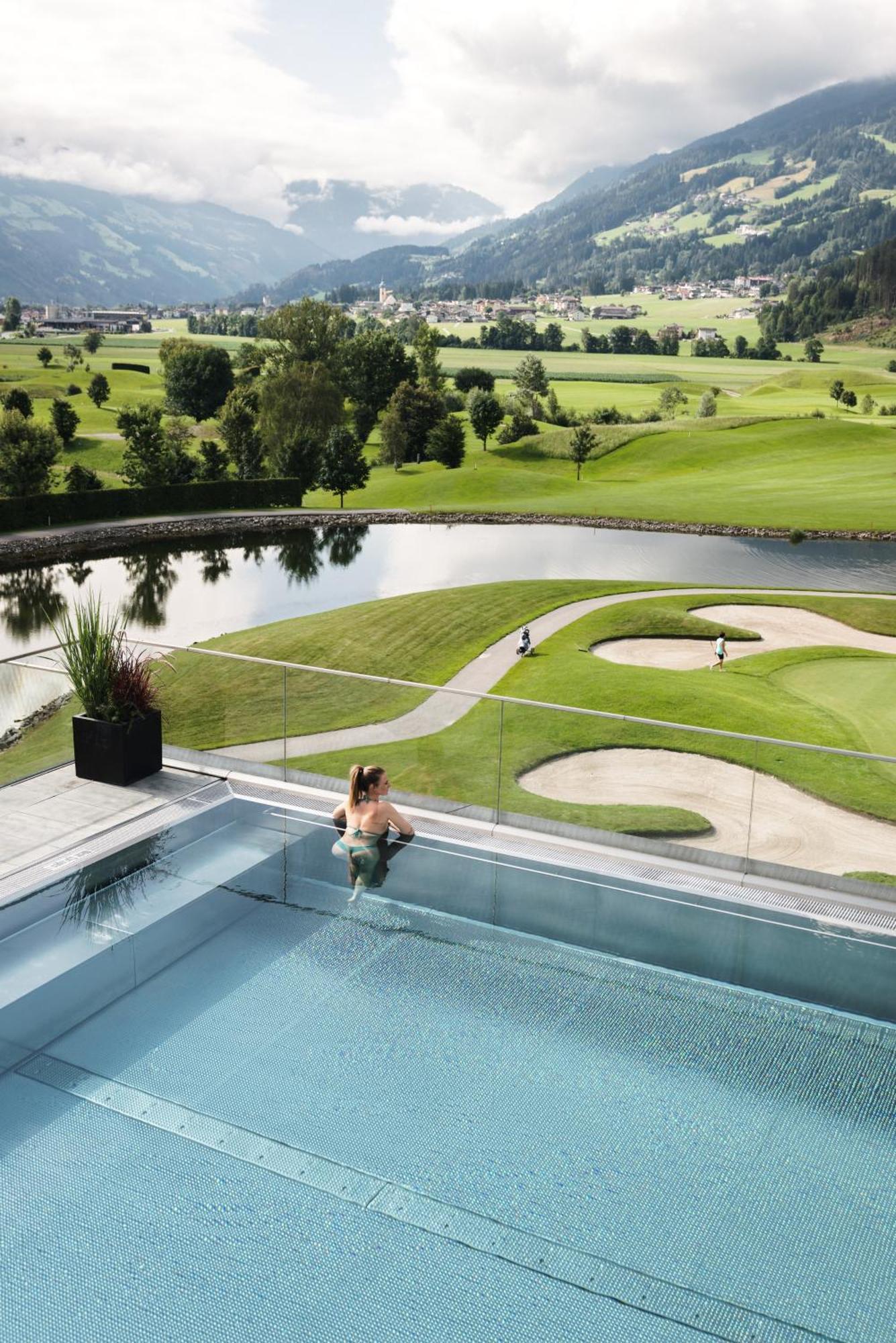 Sportresidenz Zillertal Hotell Uderns Exteriör bild
